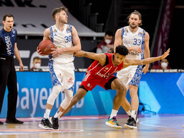 以其独特的 以其独特的