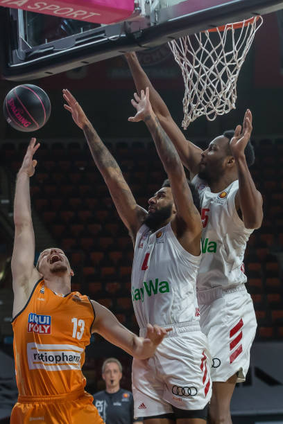 落实具体行 落实具体行