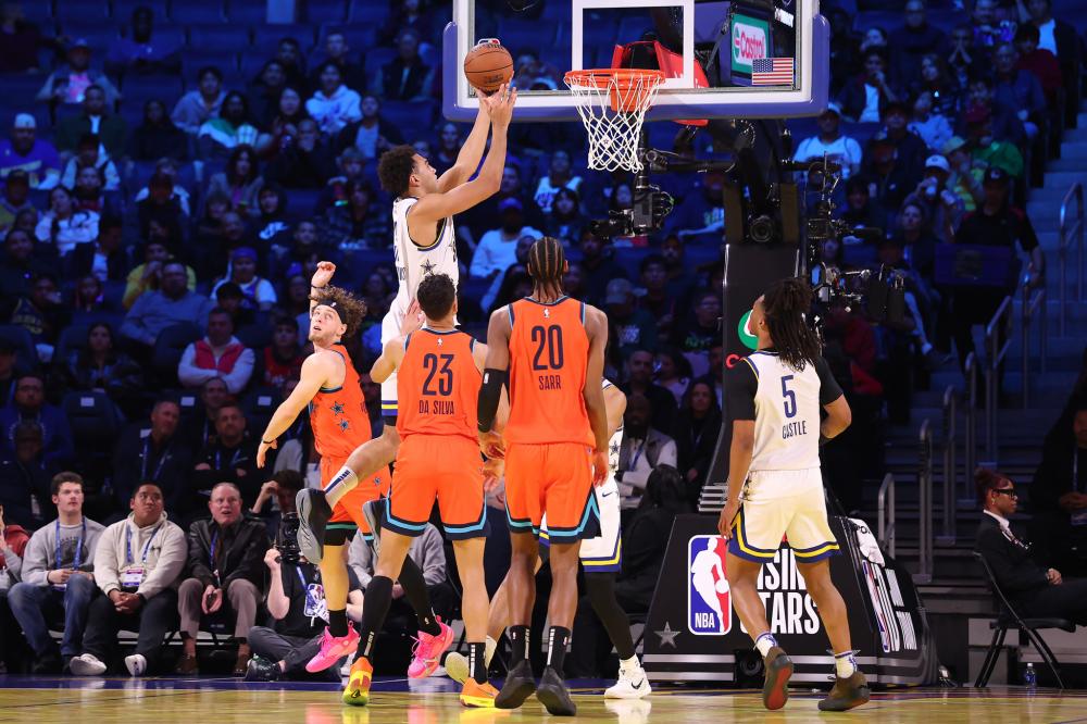 在数万名球 在数万名球